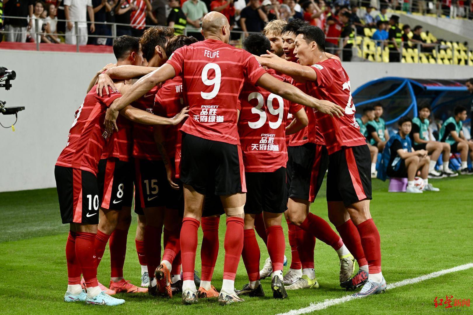 3377体育官网-今夜突围战来临，成都蓉城围绕德国杯内部沟通，管理层满意，细节决定成败